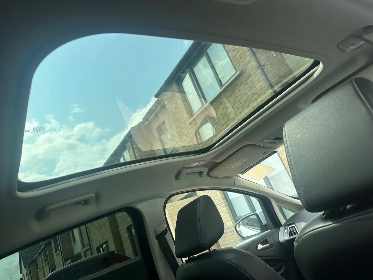 Ford C-Max 2015 - Image 4