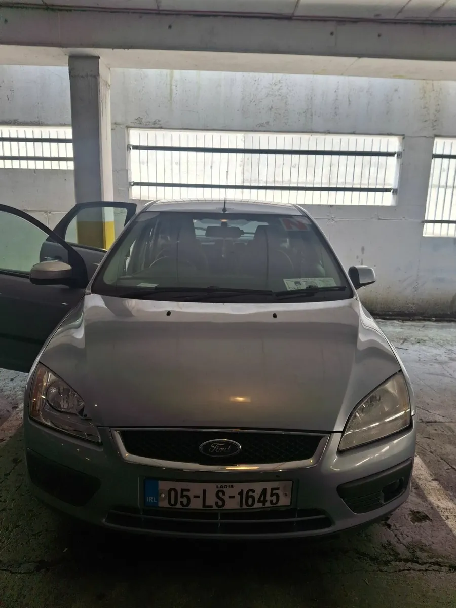 Ford Focus 2005 - Image 2