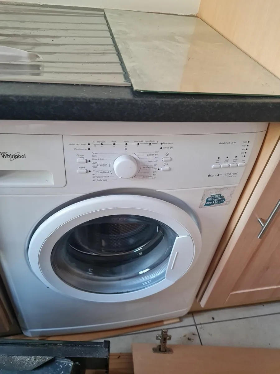 Washing machine - Image 2