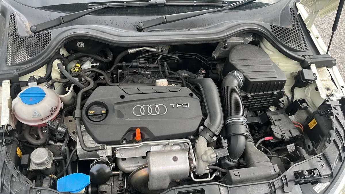 Car - Image 3