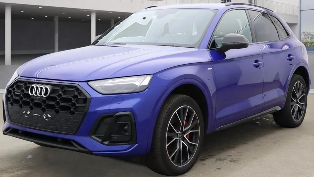 Audi Q5 2.0 TDI 40 Edition 1 SUV 5dr Diesel S Tro - Image 2
