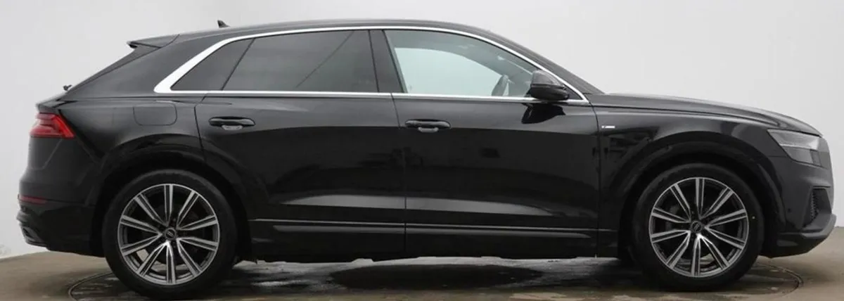 Audi Q8 3.0 TDI V6 50 S Line SUV 5dr Diesel Tiptr - Image 3