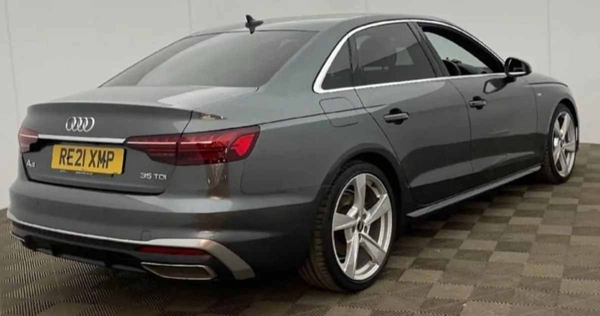 Audi A4 2.0 TDI 35 S Line Saloon 4dr Diesel S Tro - Image 2