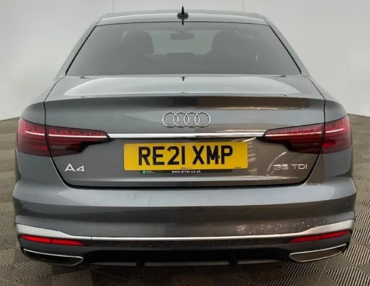 Audi A4 2.0 TDI 35 S Line Saloon 4dr Diesel S Tro - Image 4