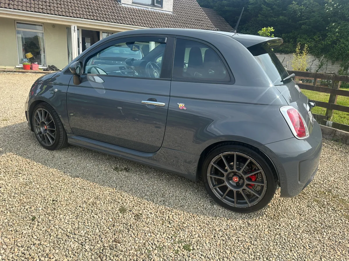 Abarth 595 Tourismo 2015 Like New - Image 2