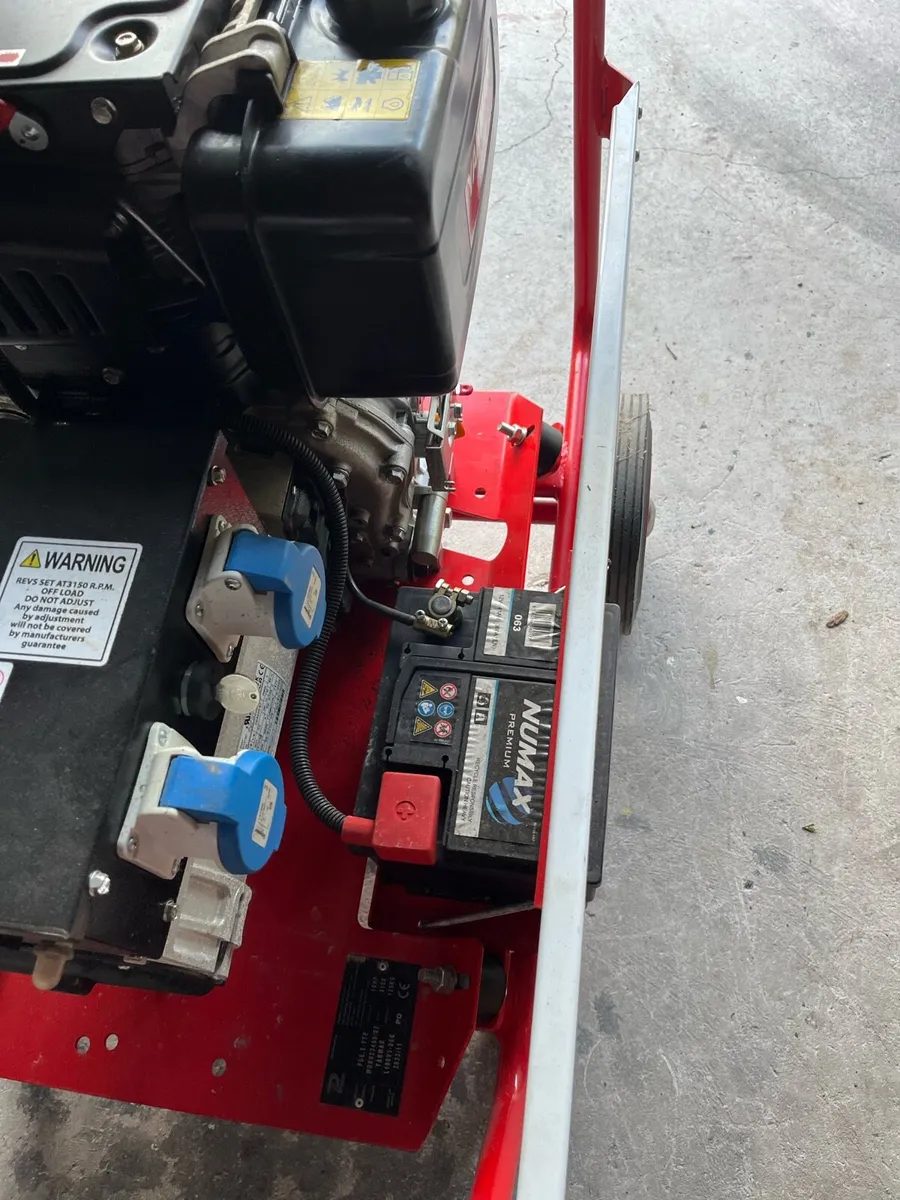 Diesel generator - Image 4