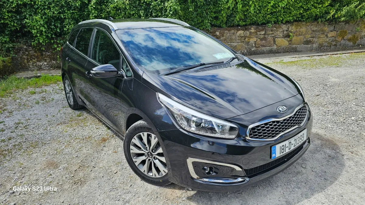 Kia Ceed Automatic - Image 1