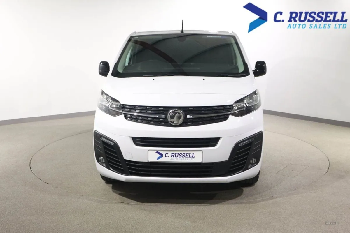 Vauxhall Vivaro L1 Diesel - Image 2