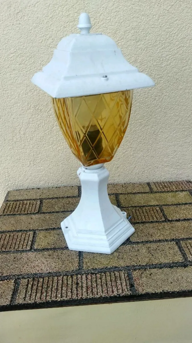 Exterior pedestal lantern