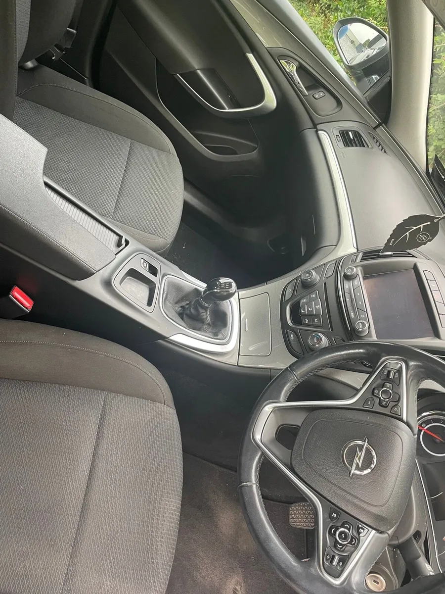 Opel insignia - Image 3