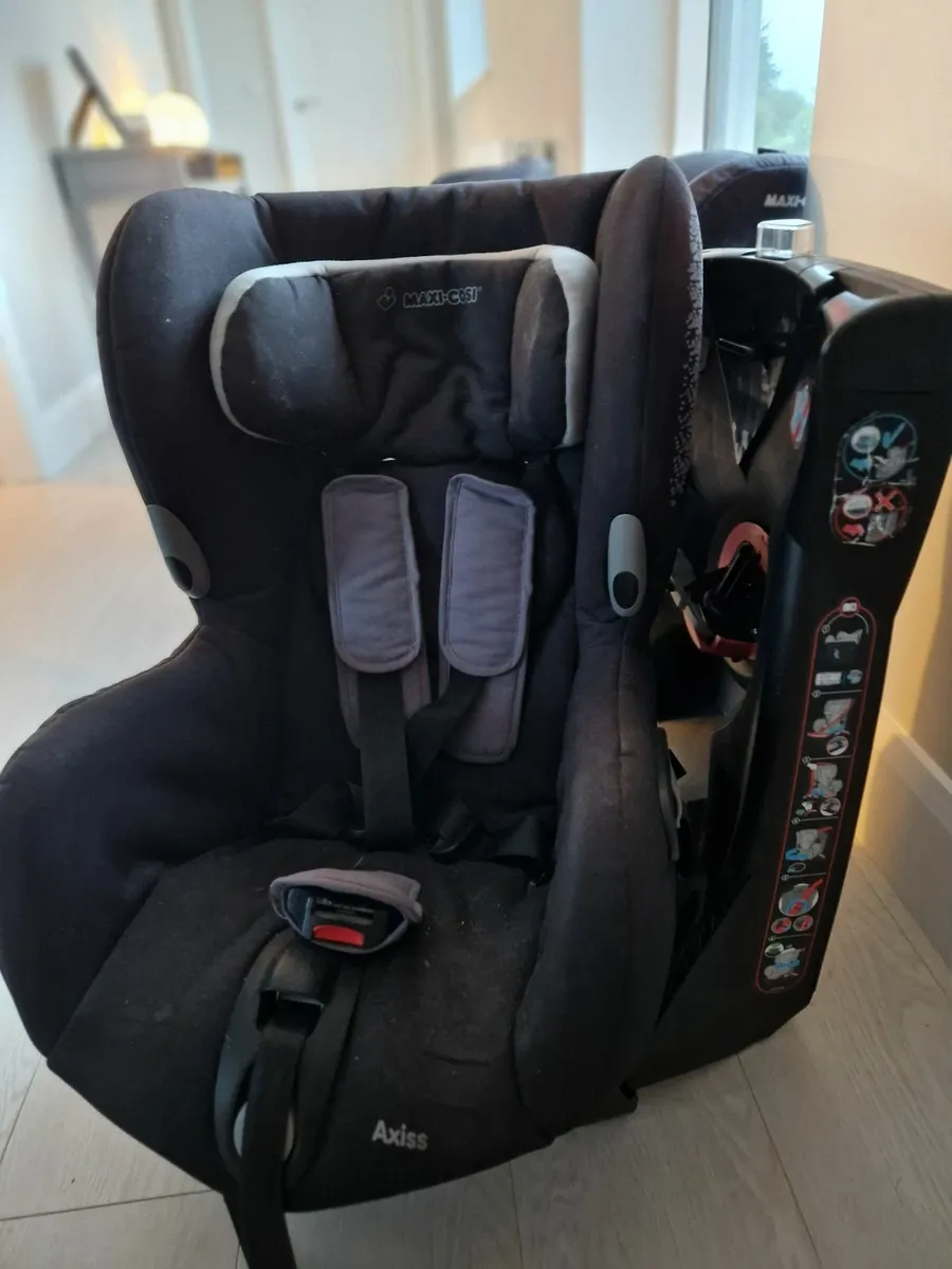 Axiss car seat (1-3) - Image 1