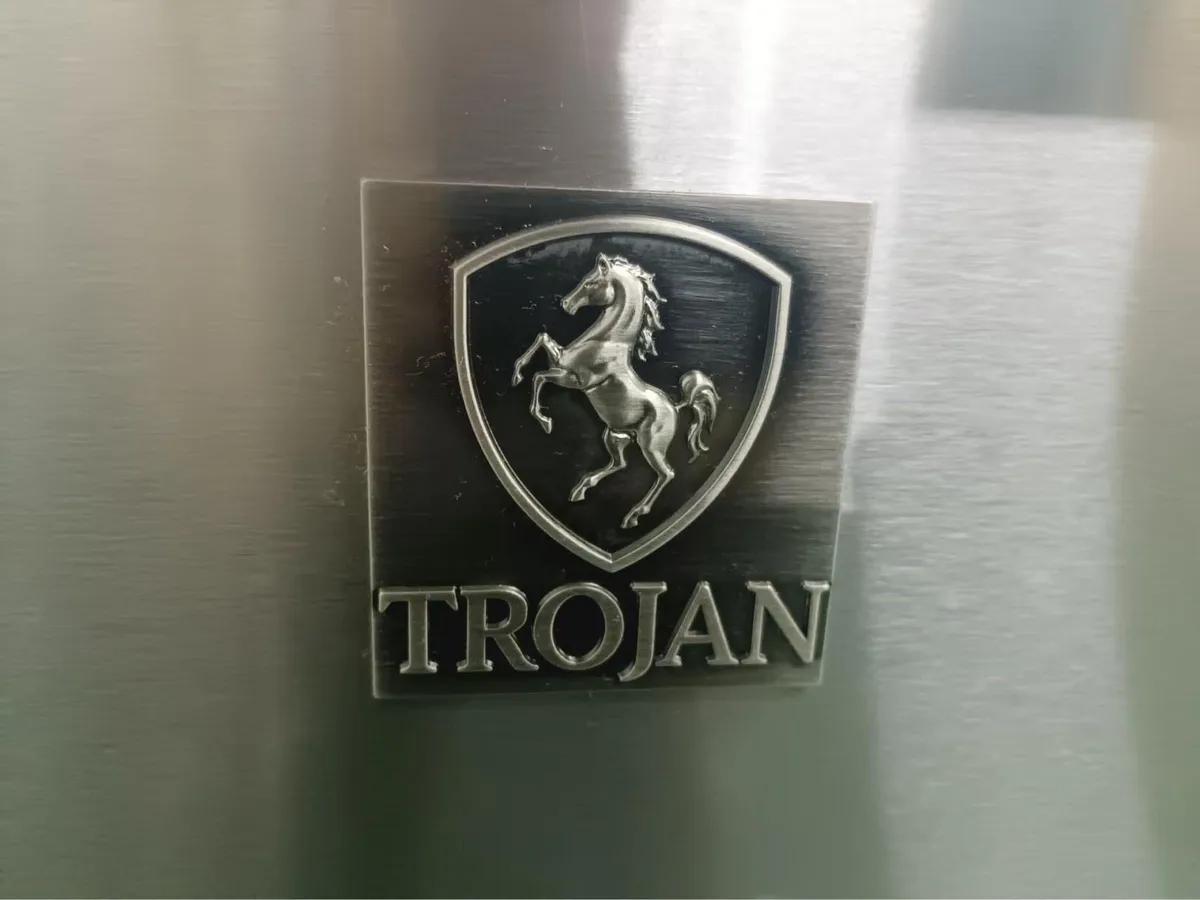 Trojan twin tank gas fryer high output - Image 2