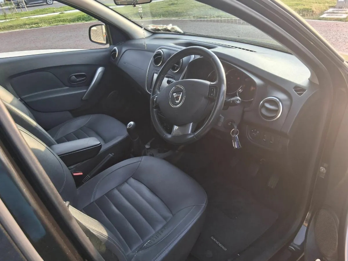 Dacia Sandero Stepway 2016 - Image 2