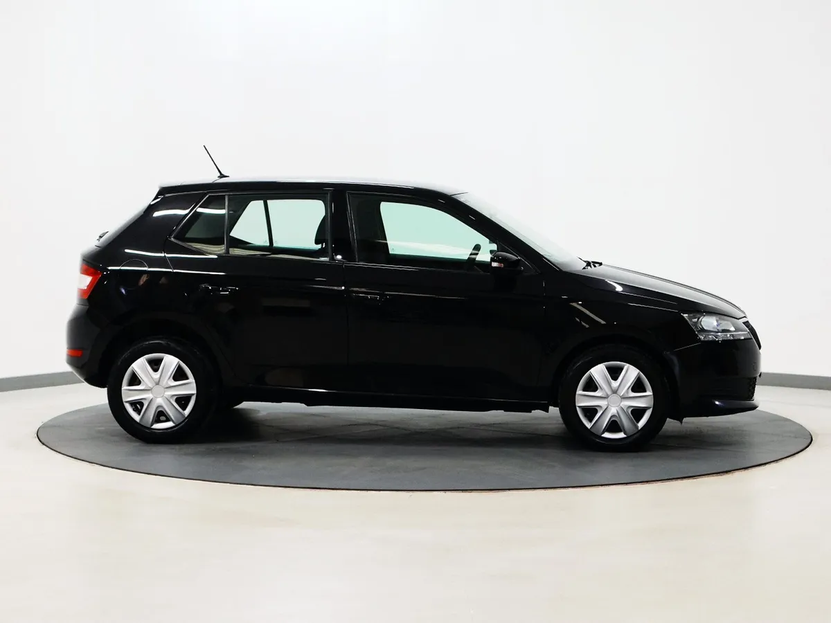 *92* 2021 Skoda Fabia 1.0 ACTIVE - Image 3