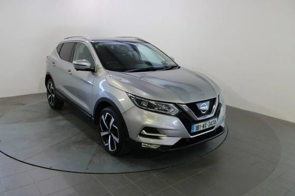 Nissan QASHQAI 1.5 DSL Tekna 2WD - Image 1