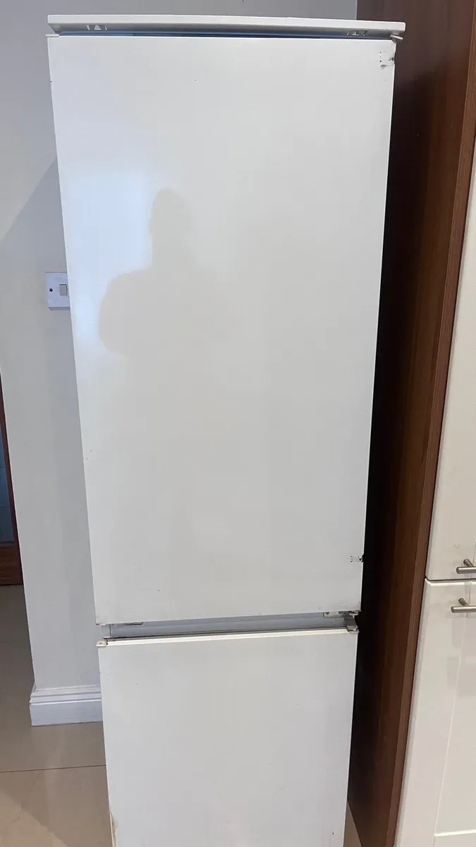 Fitted Kitchen - Image 4
