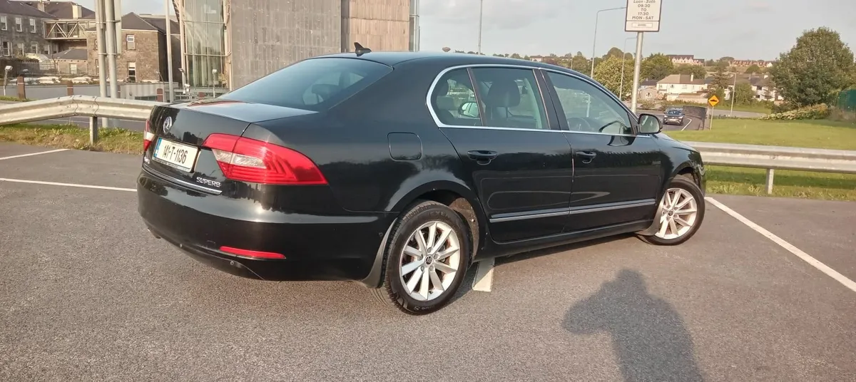 Skoda Superb 2014 Top spec - Image 2