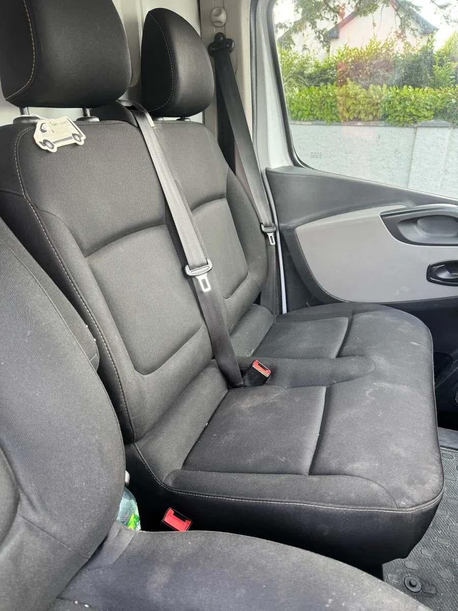 Renault Trafic - Image 3
