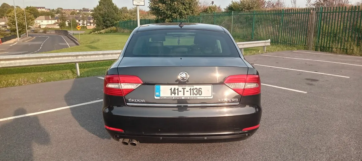 Skoda Superb 2014 Top spec - Image 4