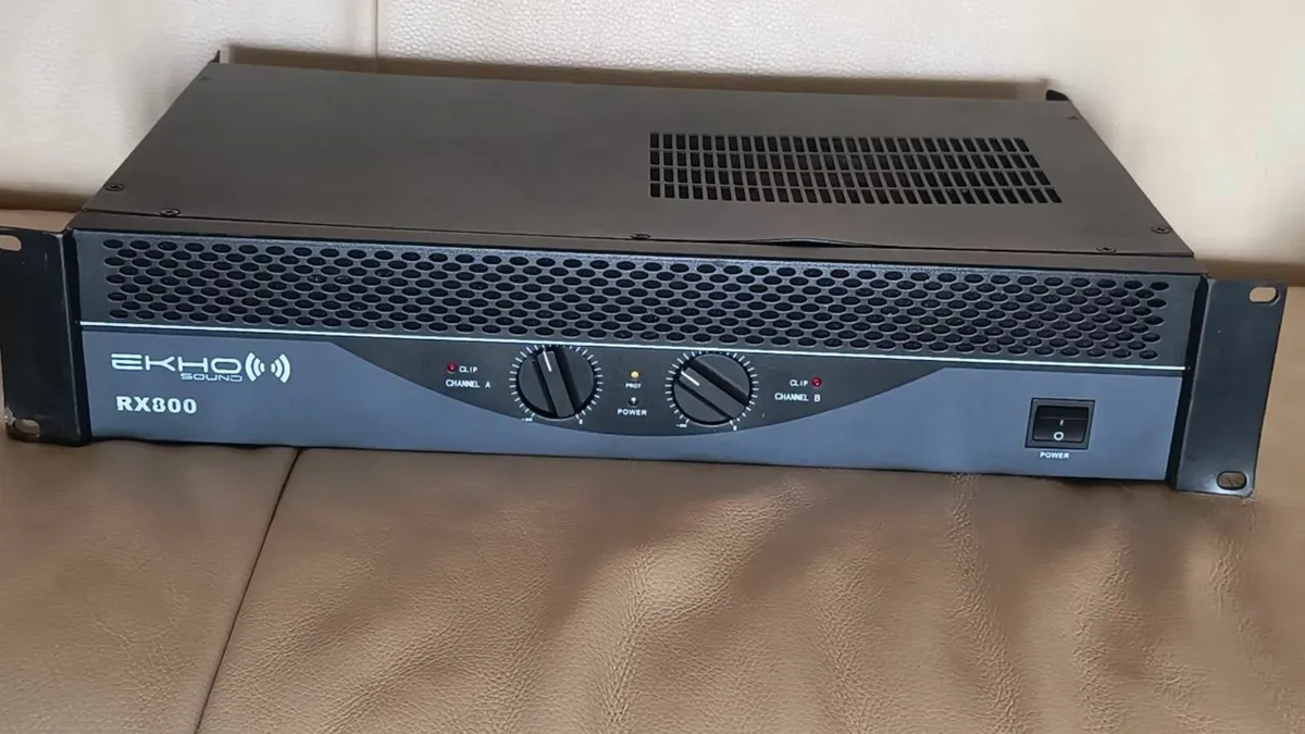 Amplifiers Ekho RX800 Power Amp 2x400W stereo - Image 1