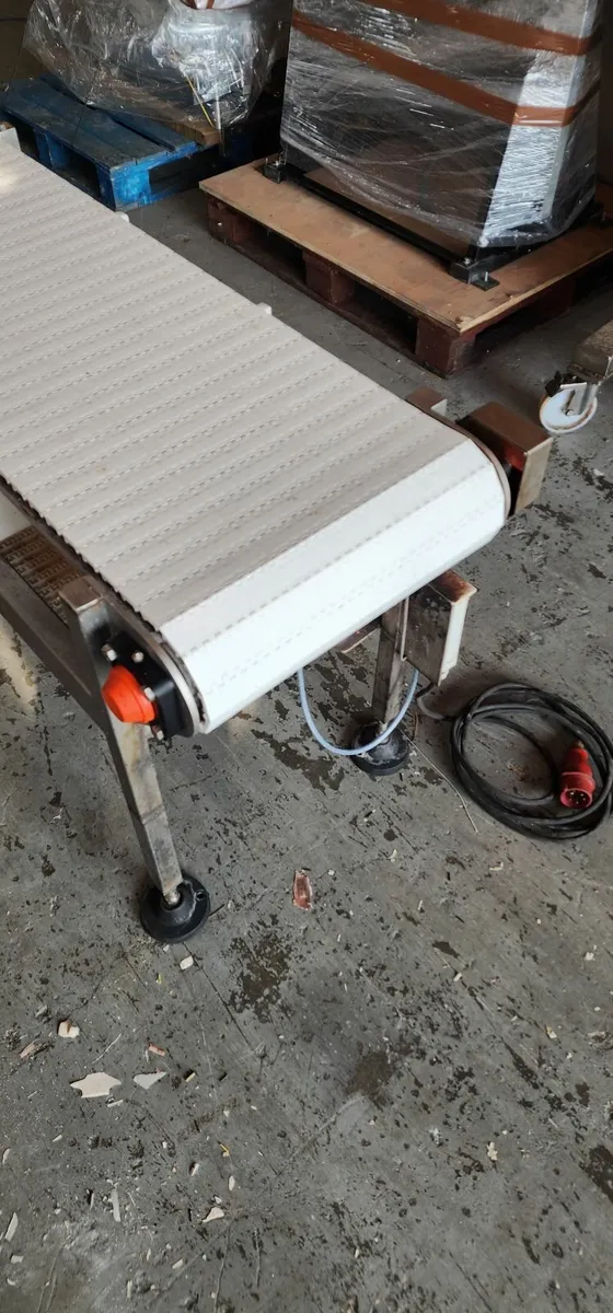 Stainless Steel Conveyor with Modular Belt - Image 1
