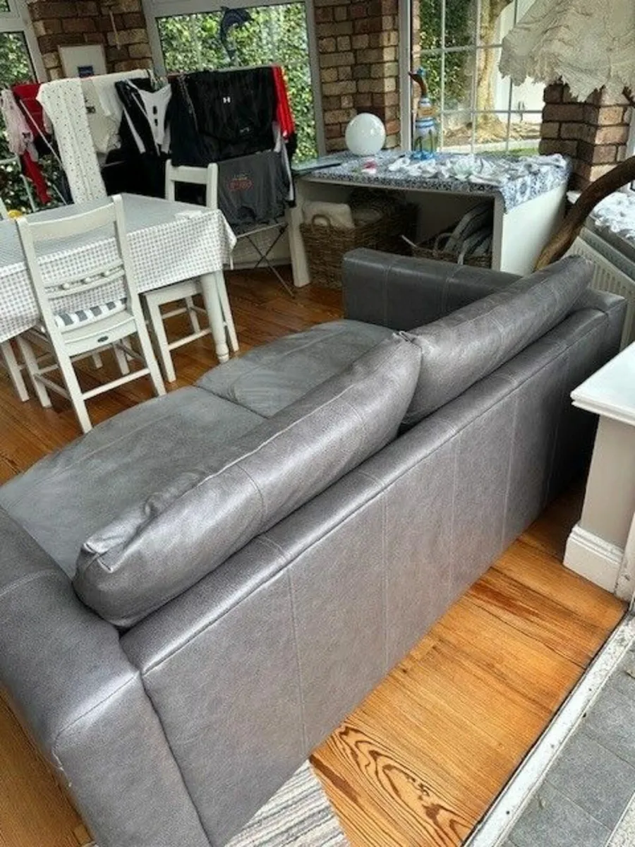 DFS Leather Couch - Image 4