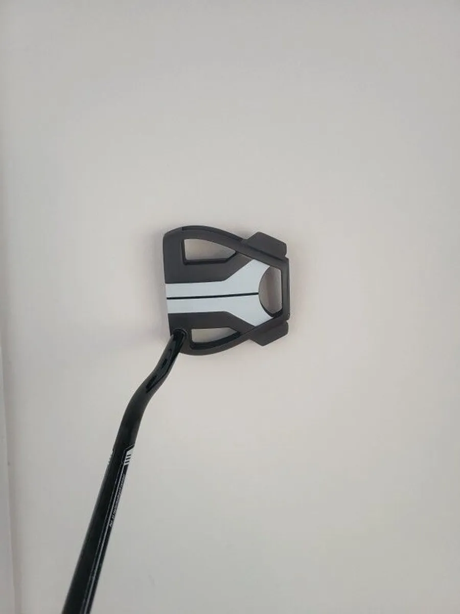 TaylorMade Spider Tour - Image 1