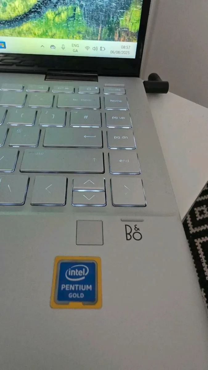 Hp pavilion x360 - Image 2