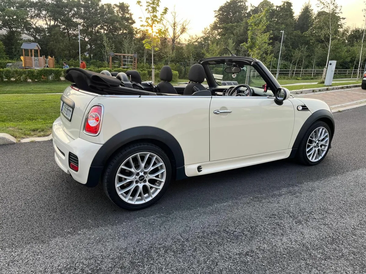 2015   Mini One  Convertible - Image 4