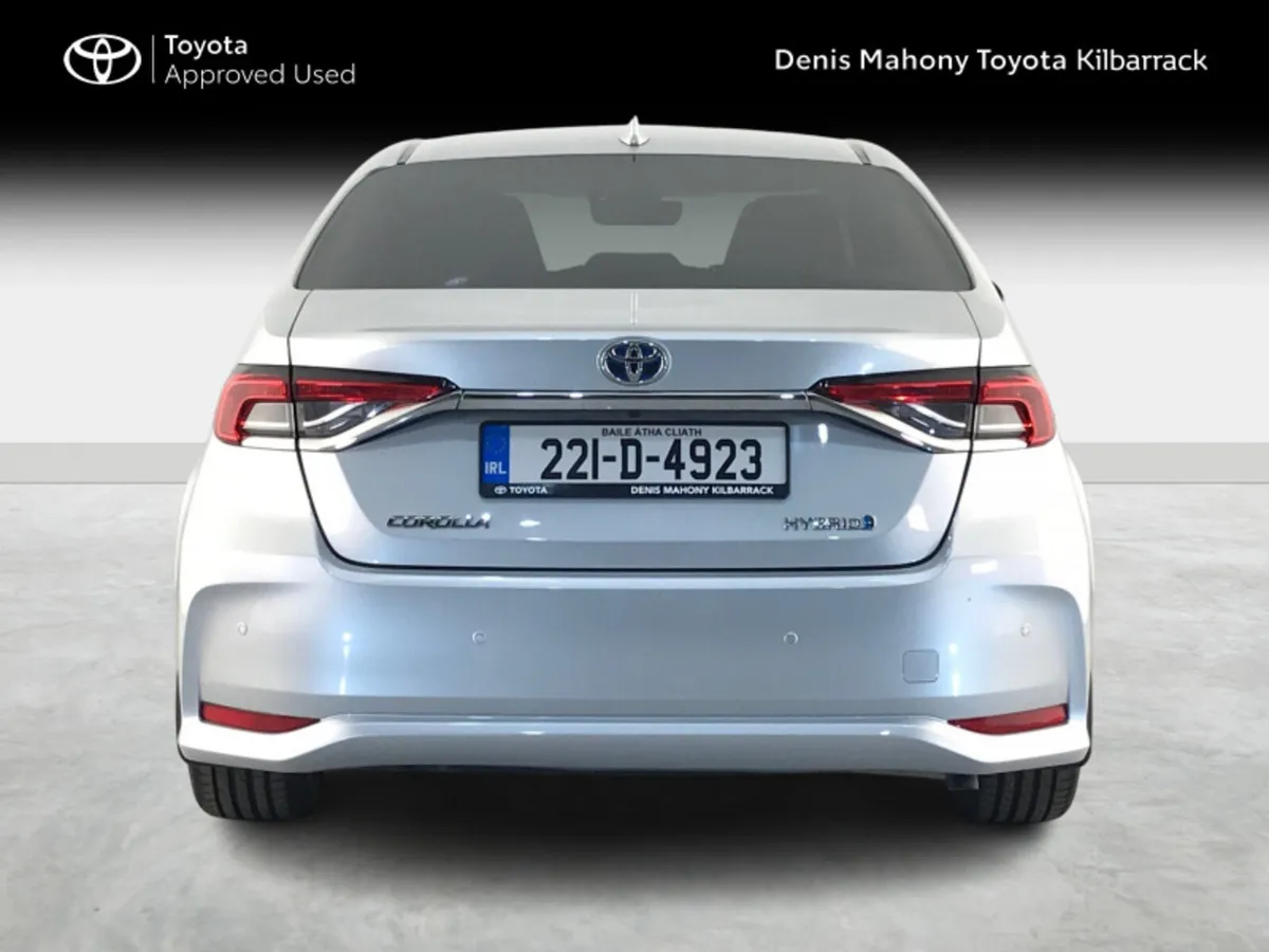Toyota Corolla HYBRID LUNA SPORT - Image 4