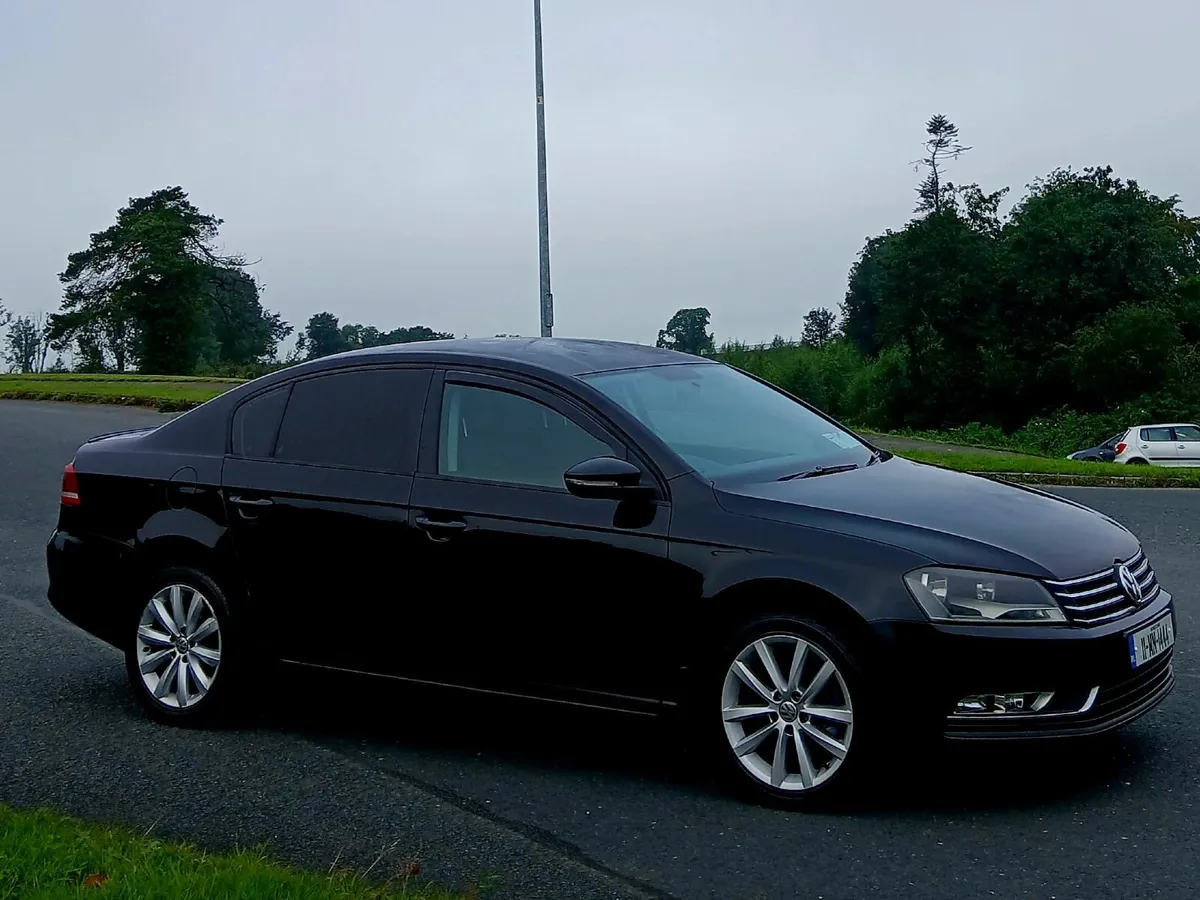 VW PASSAT 11 1.6 TDI BLACK - Image 1