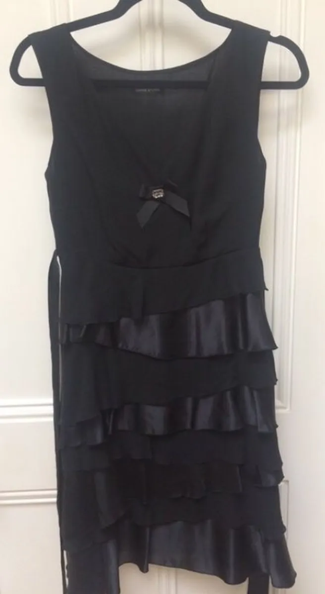 Ladies Dresses: Size 8 or Size 10 (most BRAND NEW or as new) FROM 8 EURO - 35 EURO - Perfect for Christmas, Communion/Confirmation - Image 4