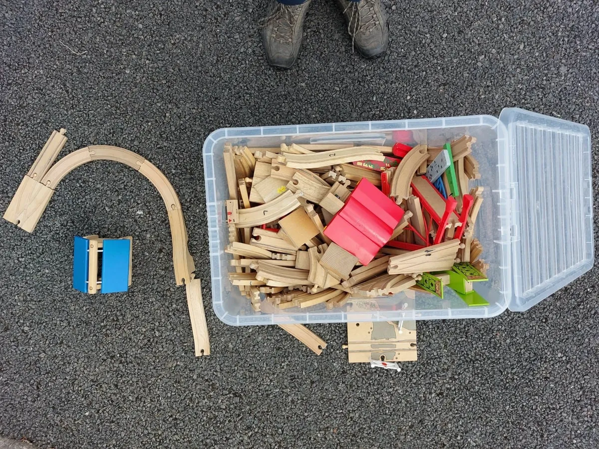 Wooden Train Set - Image 4