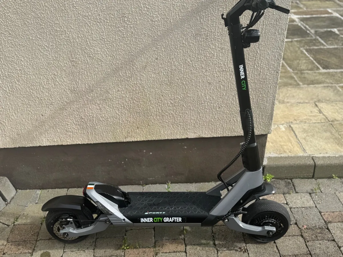 🛴INNER CITY GRAFTER ELECTRIC SCOOTER 2400W - Image 1