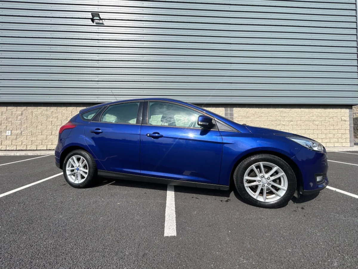 Ford Focus STYLE 1.6 TDCI ** LOW MILEAGE IRISH CAR - Image 4