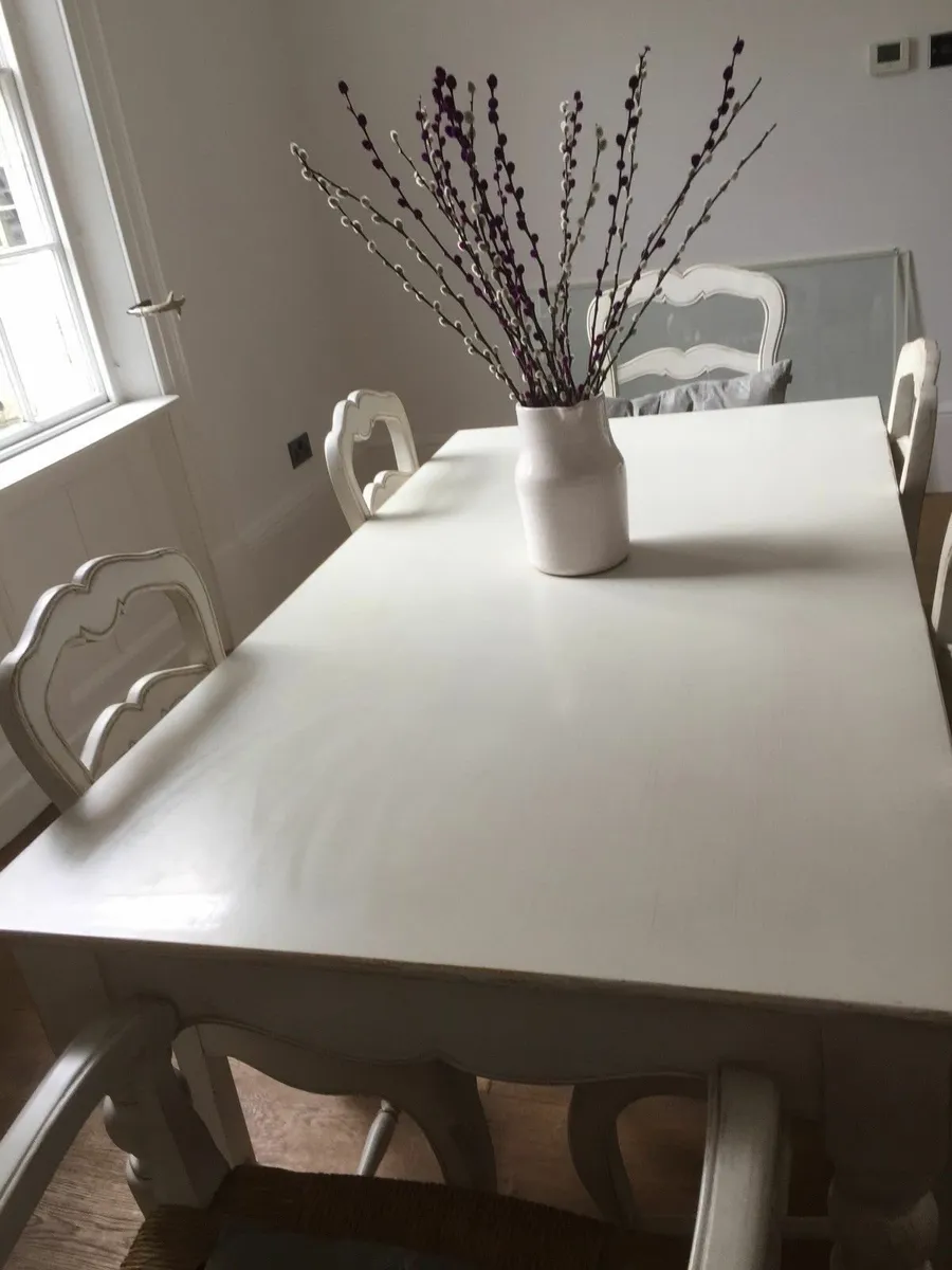 Dining table from Country Corner Romance range - Image 2