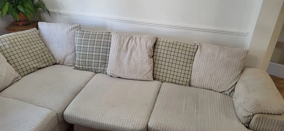 Sofa - Image 4