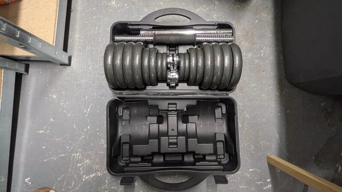 30 kg "Hit Fitness" Adjustable Dumbbell & Barbell Set. Brand New - Image 2
