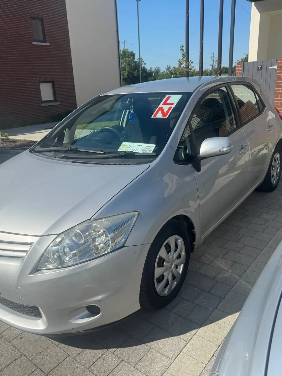 2010 Toyota Auris New NCT 8-26 - Image 2
