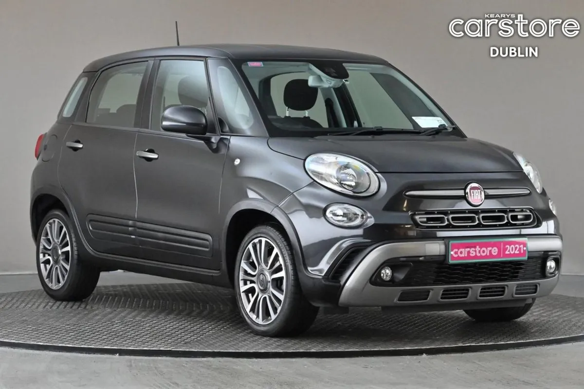 Fiat 500L 1.4 95bhp Cross 6spd  rear Park Sensors - Image 1