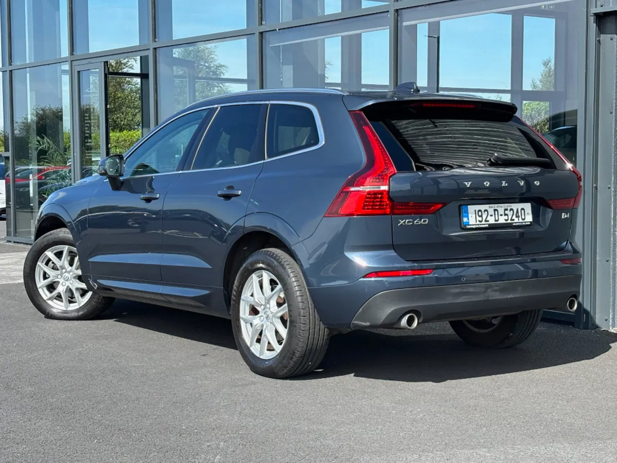 Volvo XC60 D4 Momentum Auto - Image 4