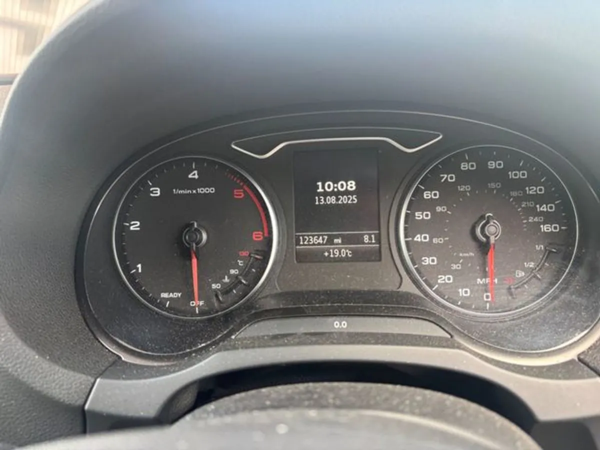 Audi A3 2.0tdi 140bhp Technik. Upgraded 18  Alloys - Image 3