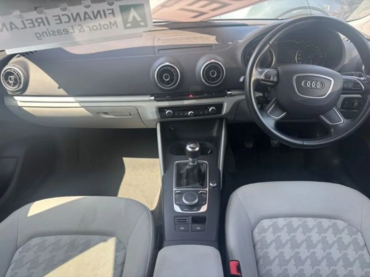 Audi A3 2.0tdi 140bhp Technik. Upgraded 18  Alloys - Image 4