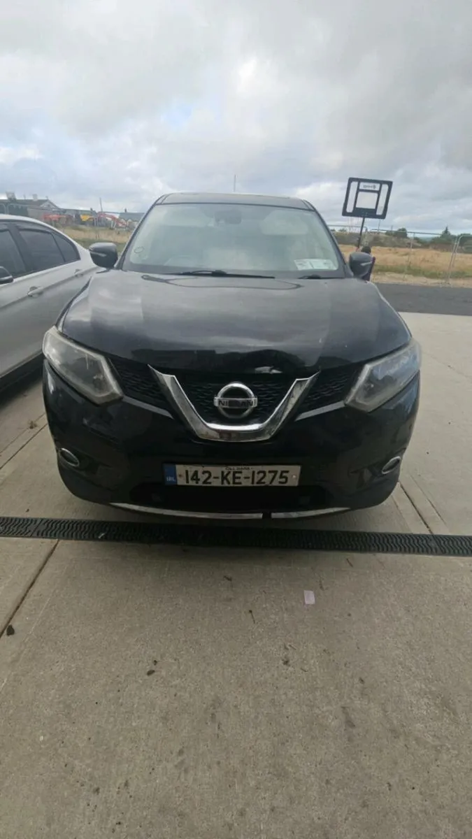 2014 Nissan Xtrail - Image 1