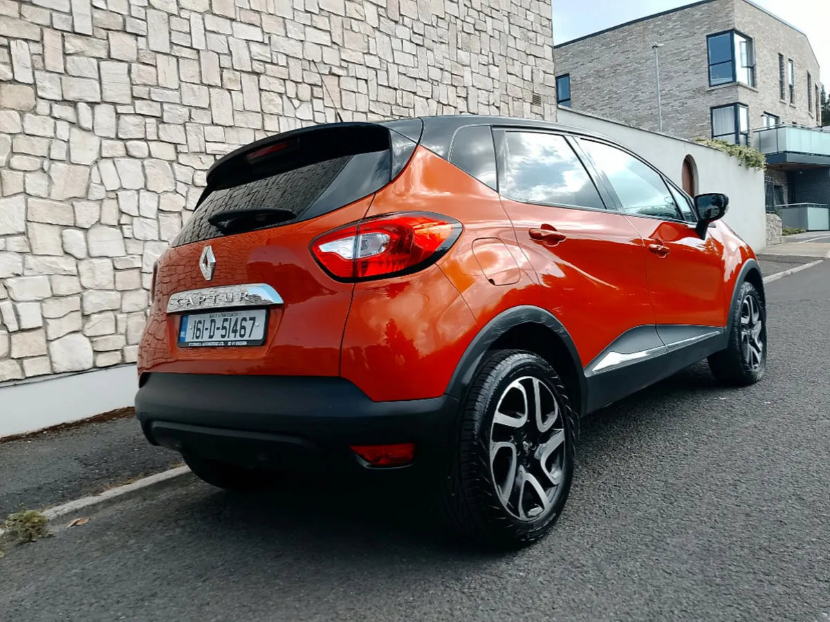 Renault Captur 0.9 TCE Dynamique S NAV 90BHP - Image 3