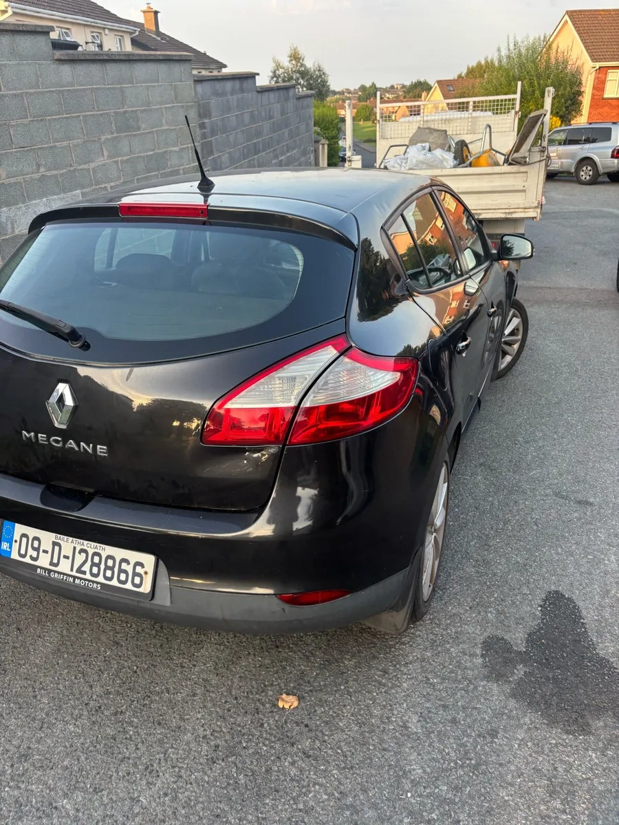 Renault - Image 4