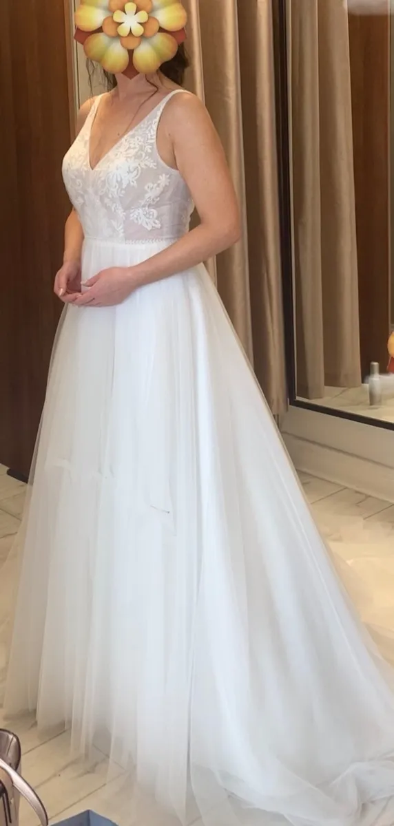 Grecian style Wedding dress size 8 or 10 - Image 2