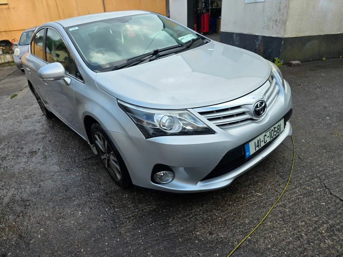 2014 Toyota avensis 2.0 did - Image 1