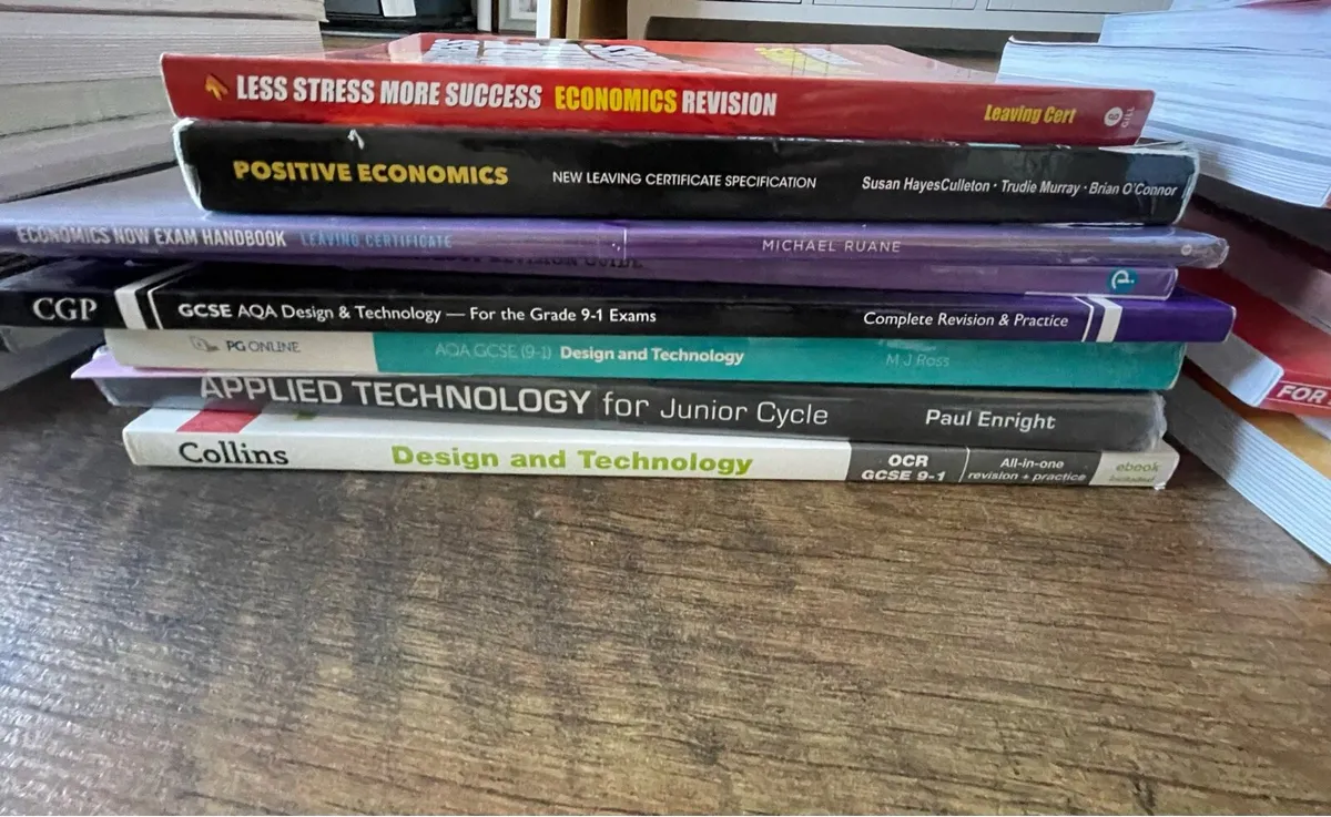 Leaving Cert and Junior Cycle books - Image 4