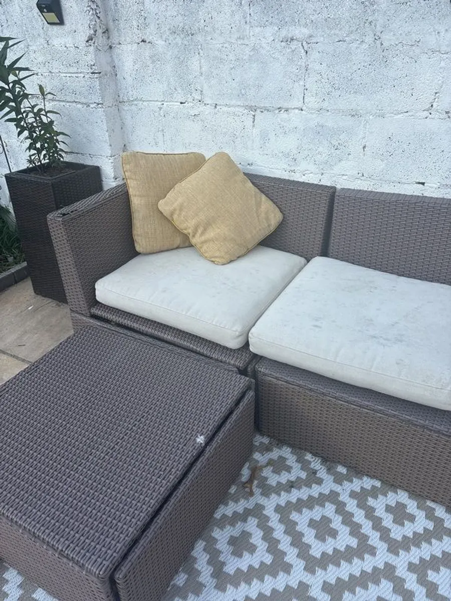 Rattan 2 seater corner set - Image 1